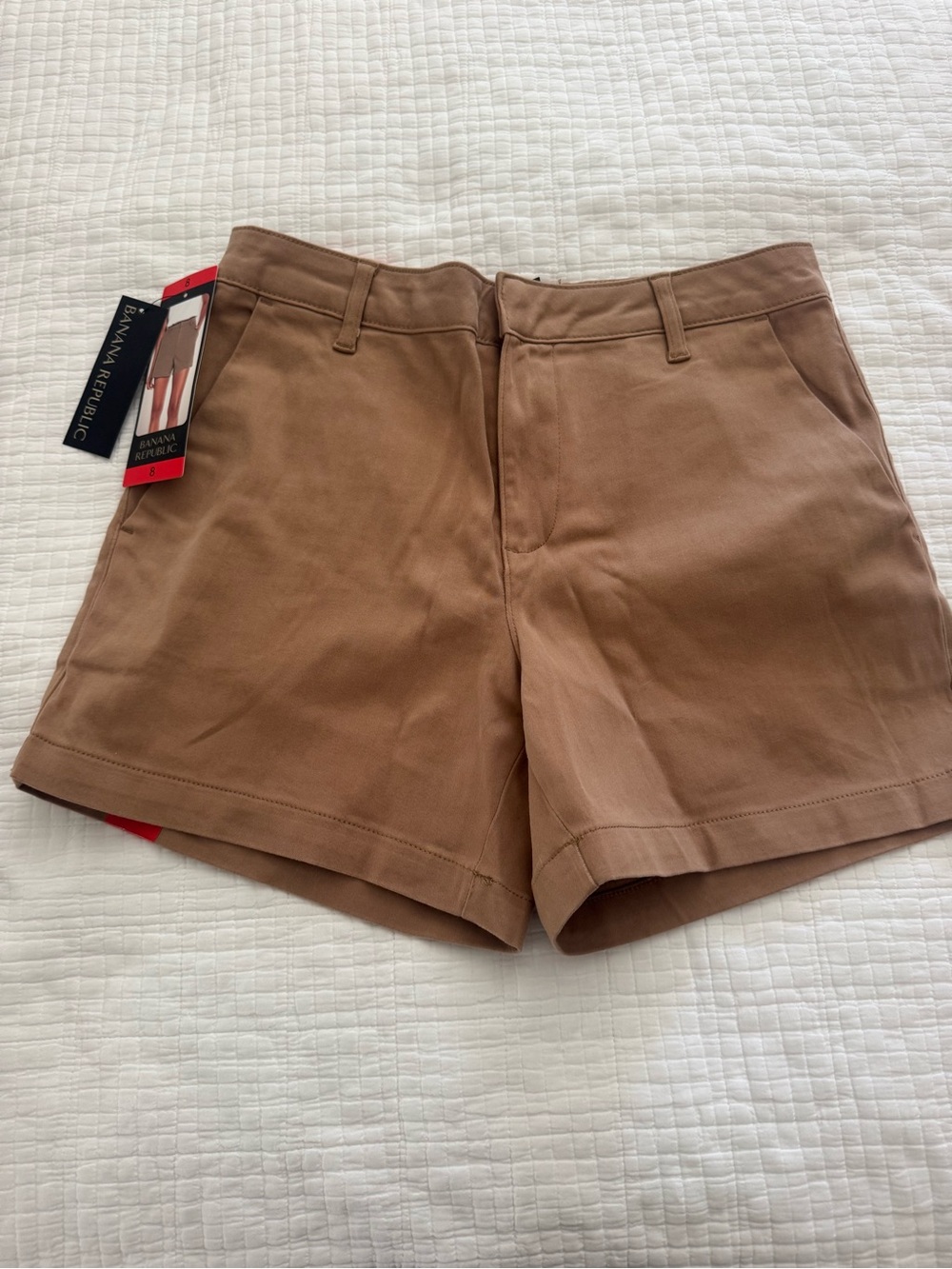 NWT - Banana Republic Women's Camel Chino Shorts - Size 8